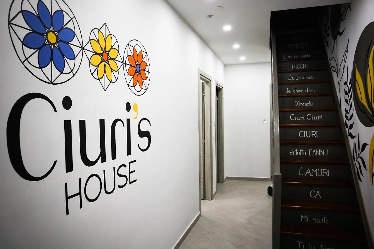Ciuri'S House Hotel Catania-Fontanarossai nemzetközi repülőtér Vendégház