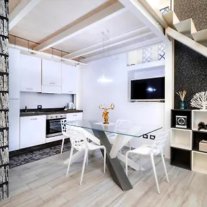  Apartament Stesicoro Exclusive House